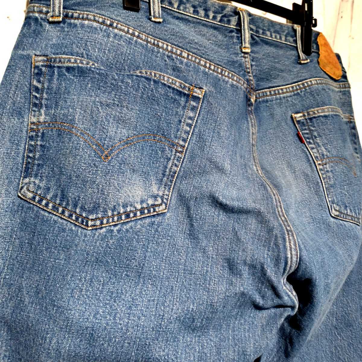 リーバイス LEVI
