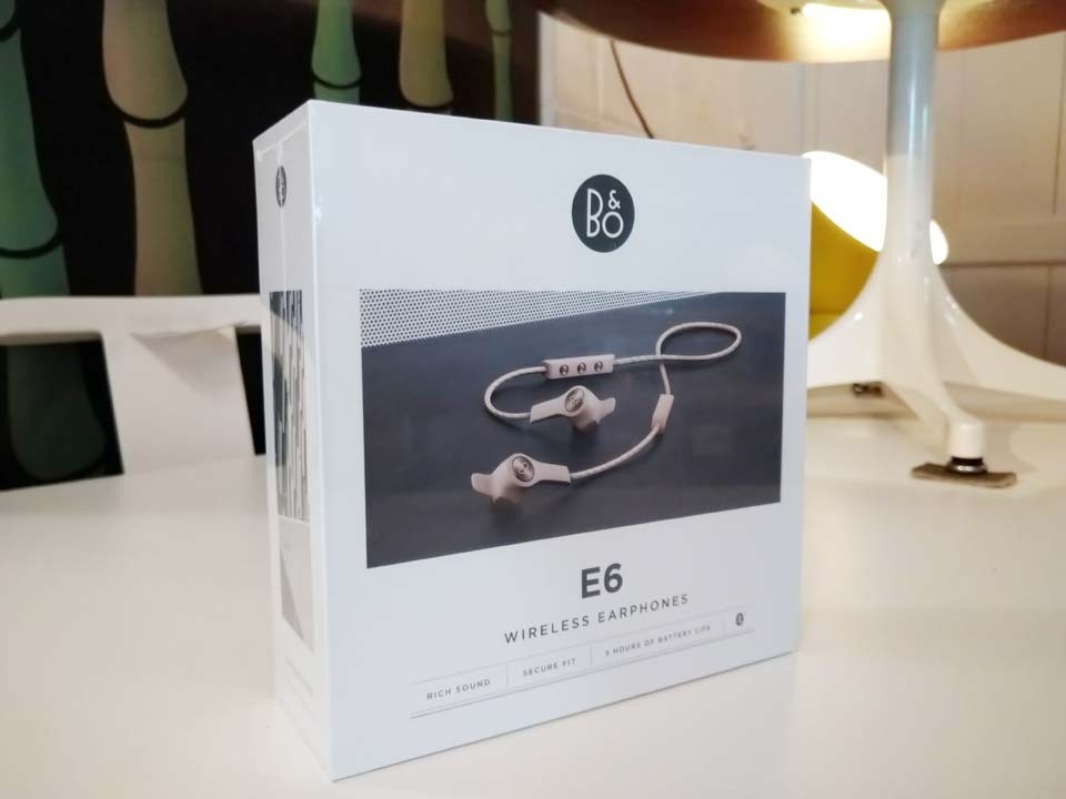 & Bang バング Olufsen Beoplay オルフセン & バング&amp