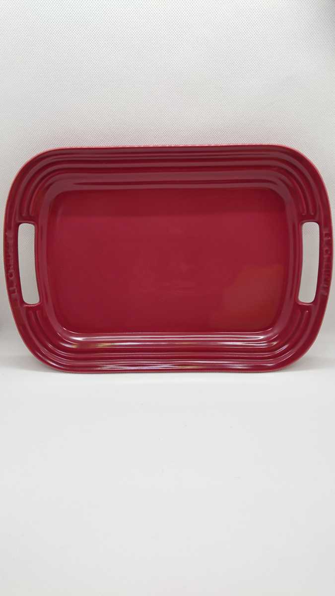 ルクルーゼ サービングプレート(ダークフランボワーズ) 【公式通販】