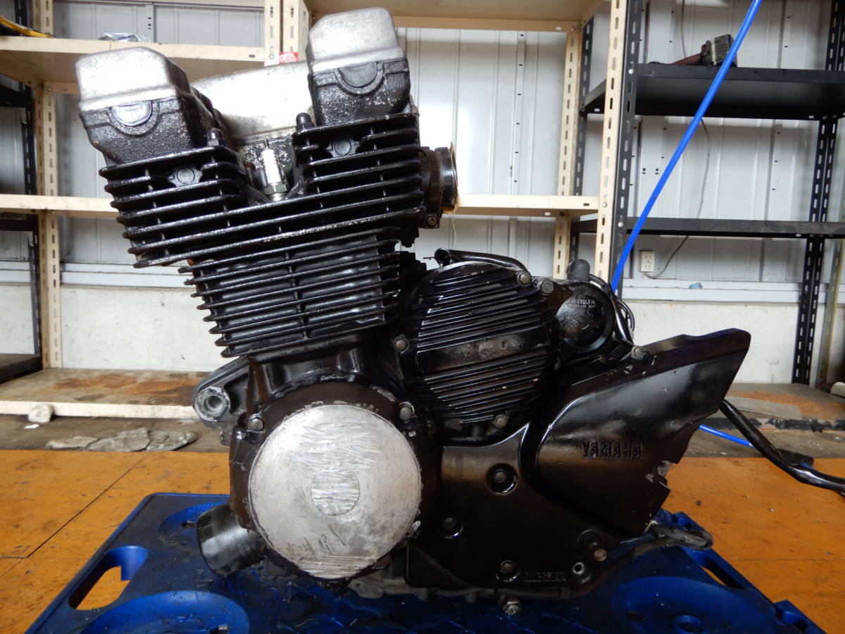 ヤマハxjr400 エンジン　4HM 引き取り限定　クラッキングOK エンジン 4HM XJR400 ヤマハxjr400 引き取り限定 クラッキングOKの通販