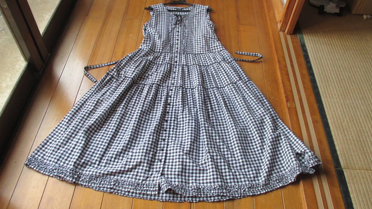 ピンクハウスのワンピース 2番 ワンピース ロング 売買されたオークション情報 Yahooの商品情報をアーカイブ公開 オークファン Aucfan Com