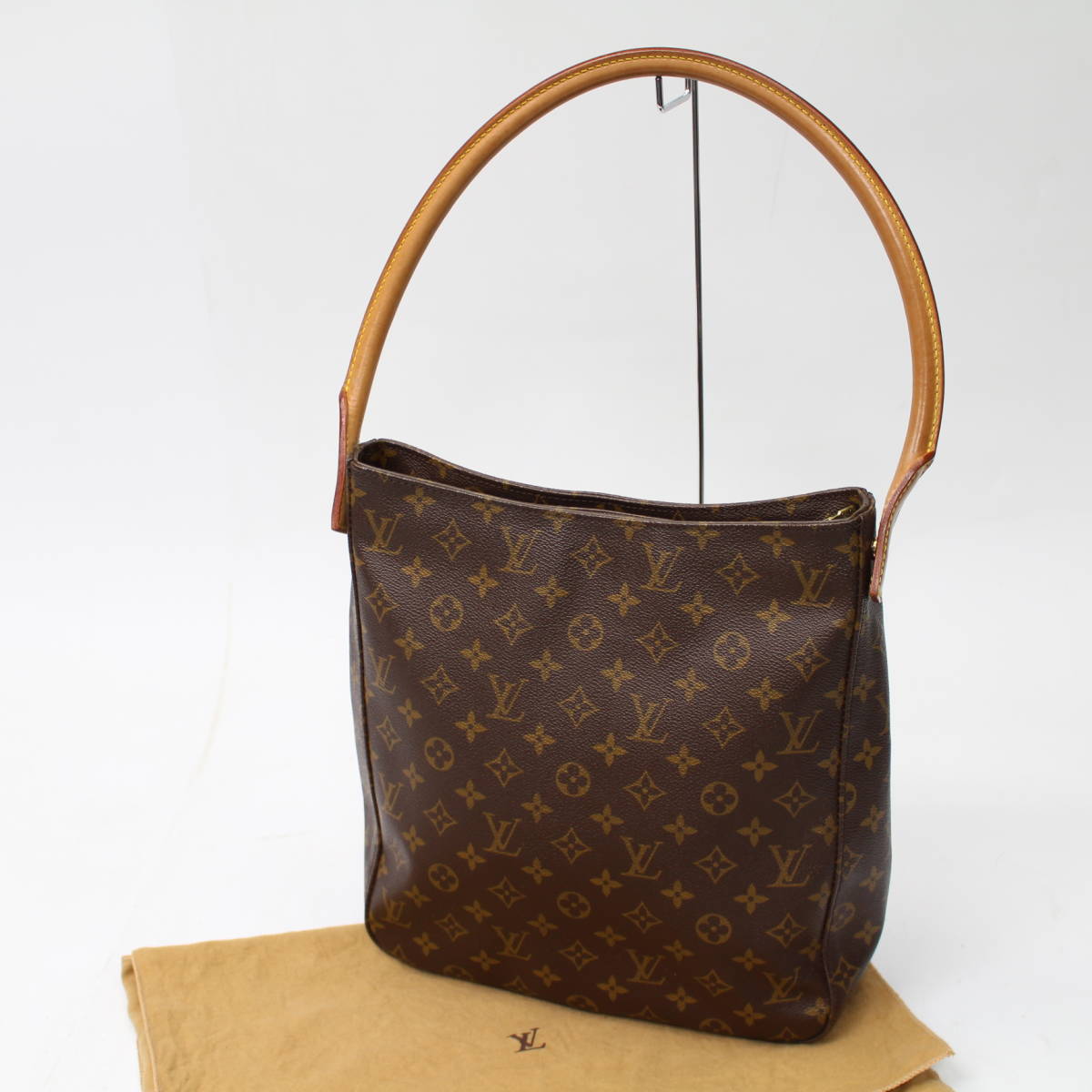 モノグラム VUITTON ルーピングGM LOUIS ショルダー ルイヴィトン