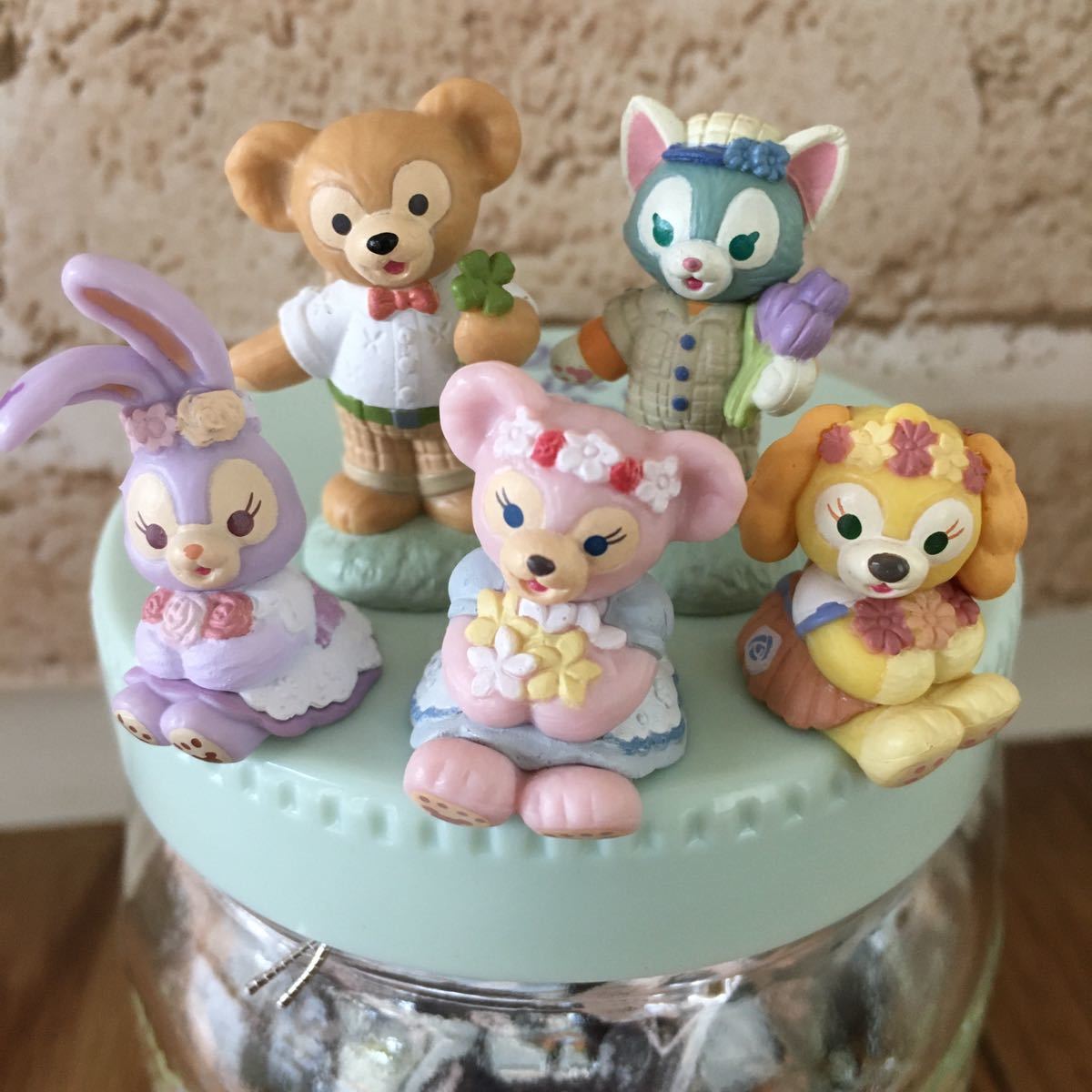 ディズニーシー限定 ダッフィー アソーテッドティー 紅茶シェリーメイ スプリングインブルーム ディズニー 売買されたオークション情報 Yahooの商品情報をアーカイブ公開 オークファン Aucfan Com