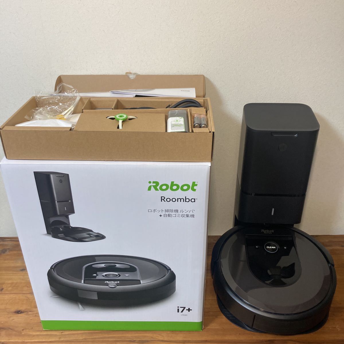 ROOMBA i7+ ロボット掃除機 55060 付属品付 アイロボット ルンバ ROOMBA i7+ ロボット掃除機 55060 付属品付 アイロボット ルンバ