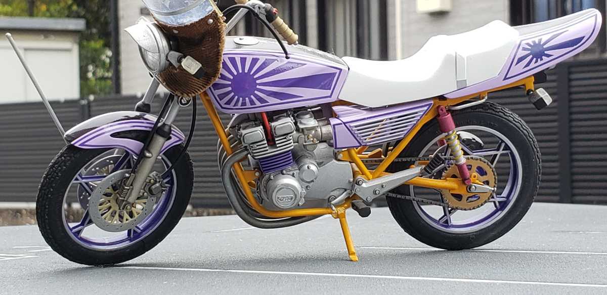 1/12プラモデル完成品 ジャンク品 SUZUKI GSX400F族車日章カラー仕様