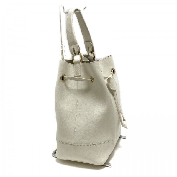 フルラ FURLA レザー 白 巾着型 バッグ レザー ハンドバッグ 白 2026年 