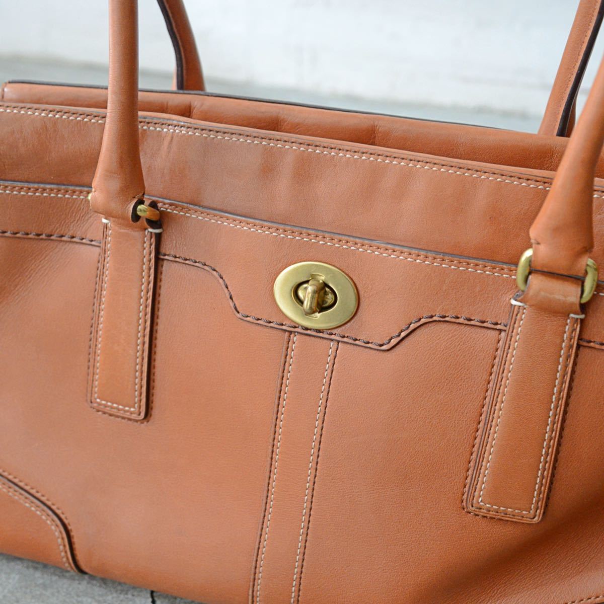 コーチ COACH レザーハンドバッグ トートバッグ【ターンロック】本革 