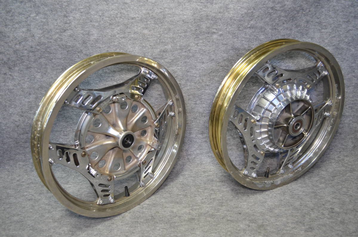 【Y21-0206】HONDA　CBX550F用　純正ホイールセット　ジャンク品/CBX550フロントホイール/CBX550リアホイール/CBX550ホイール