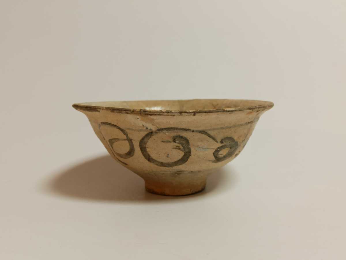 鶏龍山 絵粉引茶碗 残欠 金継ぎベース 李朝初期 【公式通販】