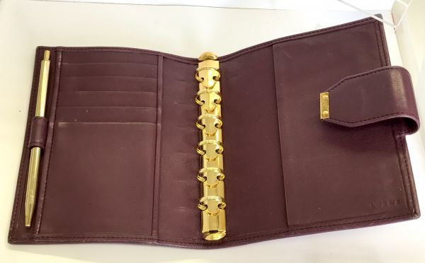 LOEWE ロエベ システム手帳カバー 6穴タイプ スエード×レザー レッド系 fah 4S232(その他)｜売買されたオークション情報 ...