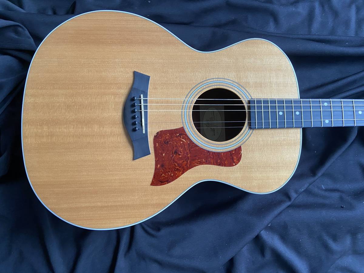 214ce Taylor Deluxe⁄Black エレアコギター テイラー 2021年製中古 