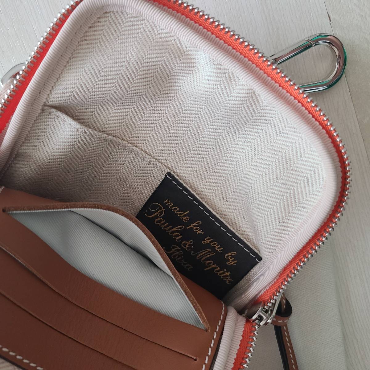 人気希少レア♪国内直営店購入 LOEWE ロエベ PAULA パウラズイビザ 