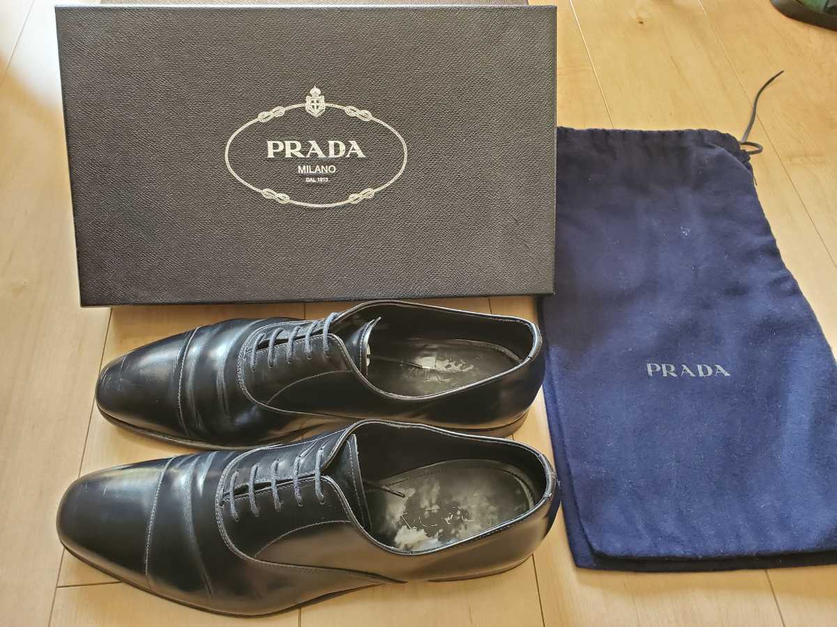 ストレートチップ PRADA プラダ ドレスシューズ レザー ビジネス 
