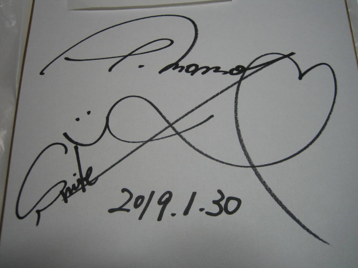 新品 非売品 2019s 大手スニーカーブランド 広告宣伝用 田辺桃子 直筆  