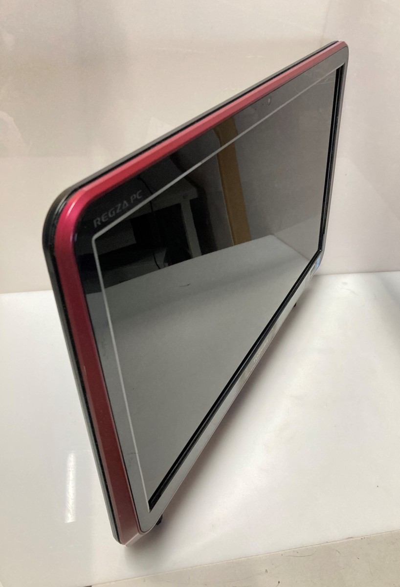 井3-8】TOSHIBA dynabook REGZAPC D712/V3HM 一体型PC Windows8 メモリ