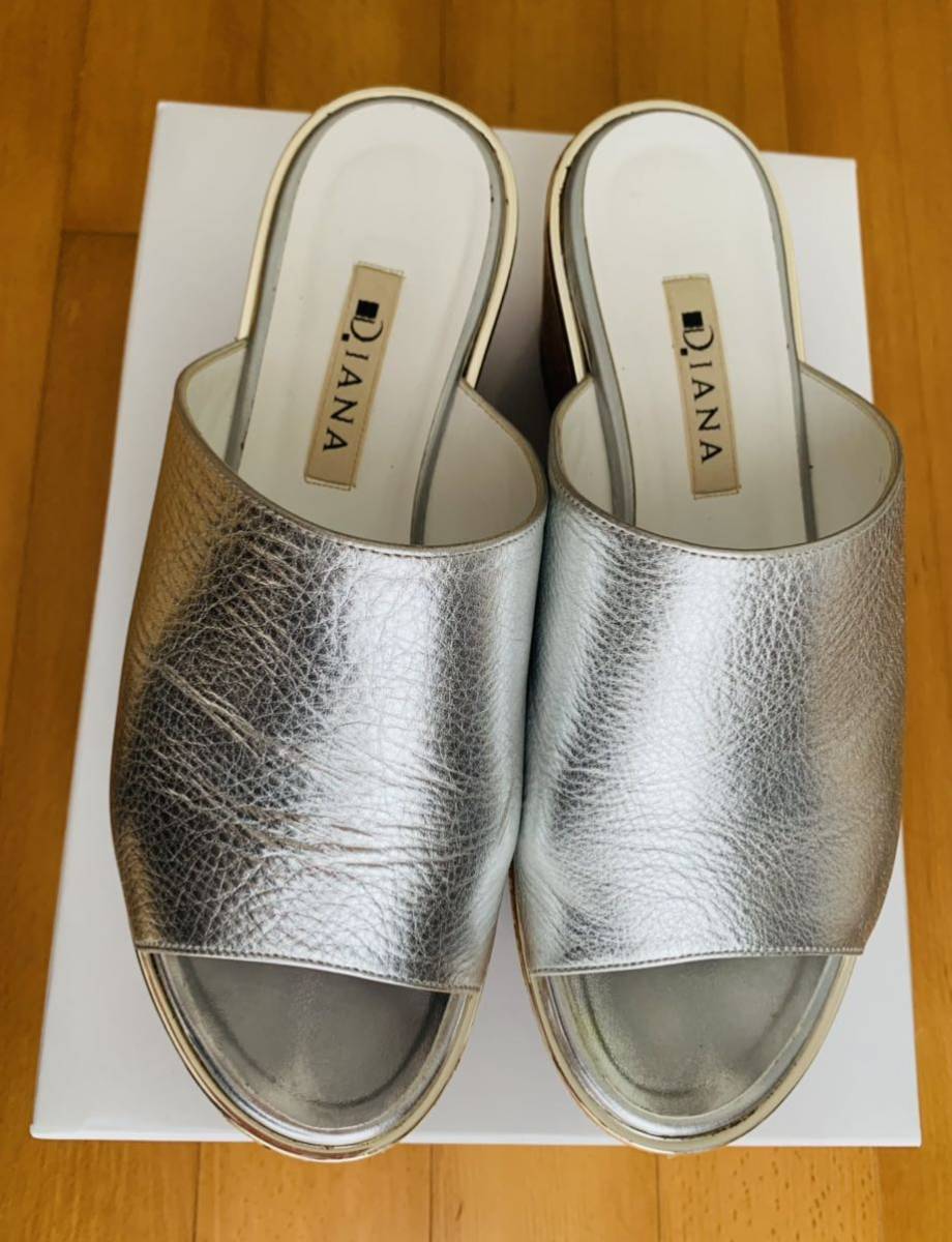 DIANA ダイアナ サンダル ウエッジソール シルバー 本革 スムース M 