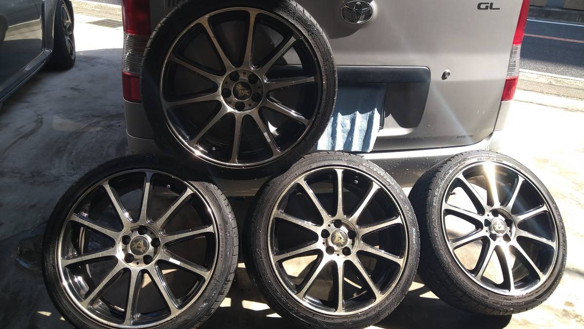 215/40R18　89W　86前期に取り付けておりました。　格安にて出品します。　倉庫整理です。_6