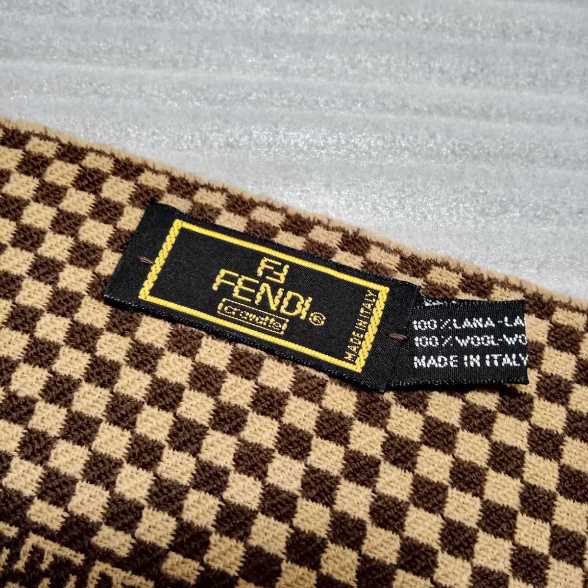 FENDI マフラー フェンディ ウール レディース FFロゴ メンズ ⁄ FF柄