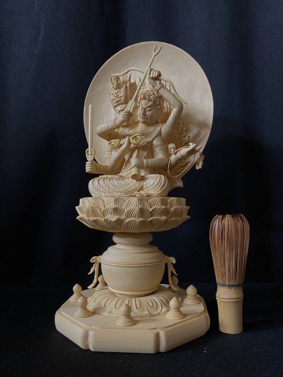 井波彫刻　総檜材　仏教工芸品　木彫仏像　仏師手仕上げ品 地獄の主　閻魔大王座像 正規品，新品 井波彫刻 極上彫 総檜材 仏教工芸品 木彫仏像 仏師