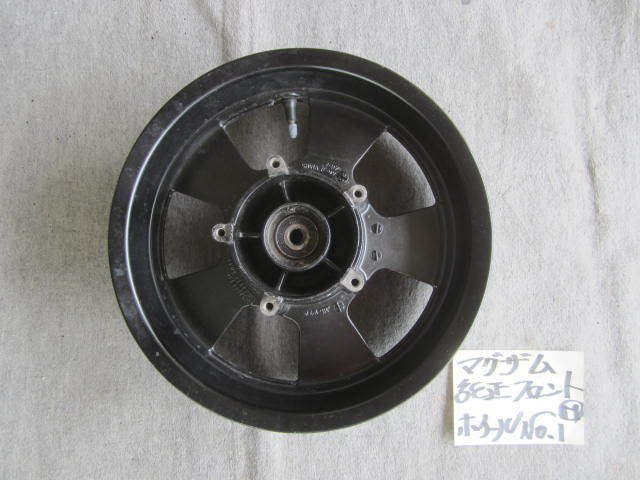 マグザム フロントホイール MAXAM フロントガーニッシュ SG17J⁄SG21J