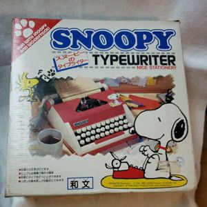 スヌーピー タイプライターのヤフオク の相場 価格を見る ヤフオク のスヌーピー タイプライターのオークション売買情報は2件が掲載されています