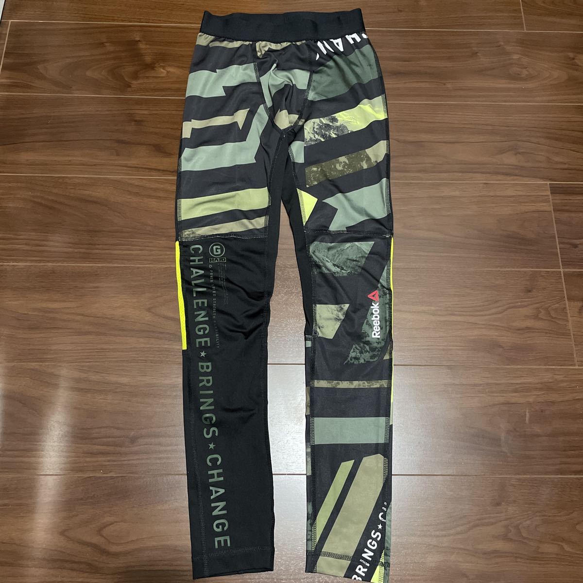 リーボック アディダス製 コンプレッション ロングタイツ メンズ O Xl 迷彩 非対称デザイン 膝裏メッシュ Speedwick Reebok タイツ 売買されたオークション情報 Yahooの商品情報をアーカイブ公開 オークファン Aucfan Com
