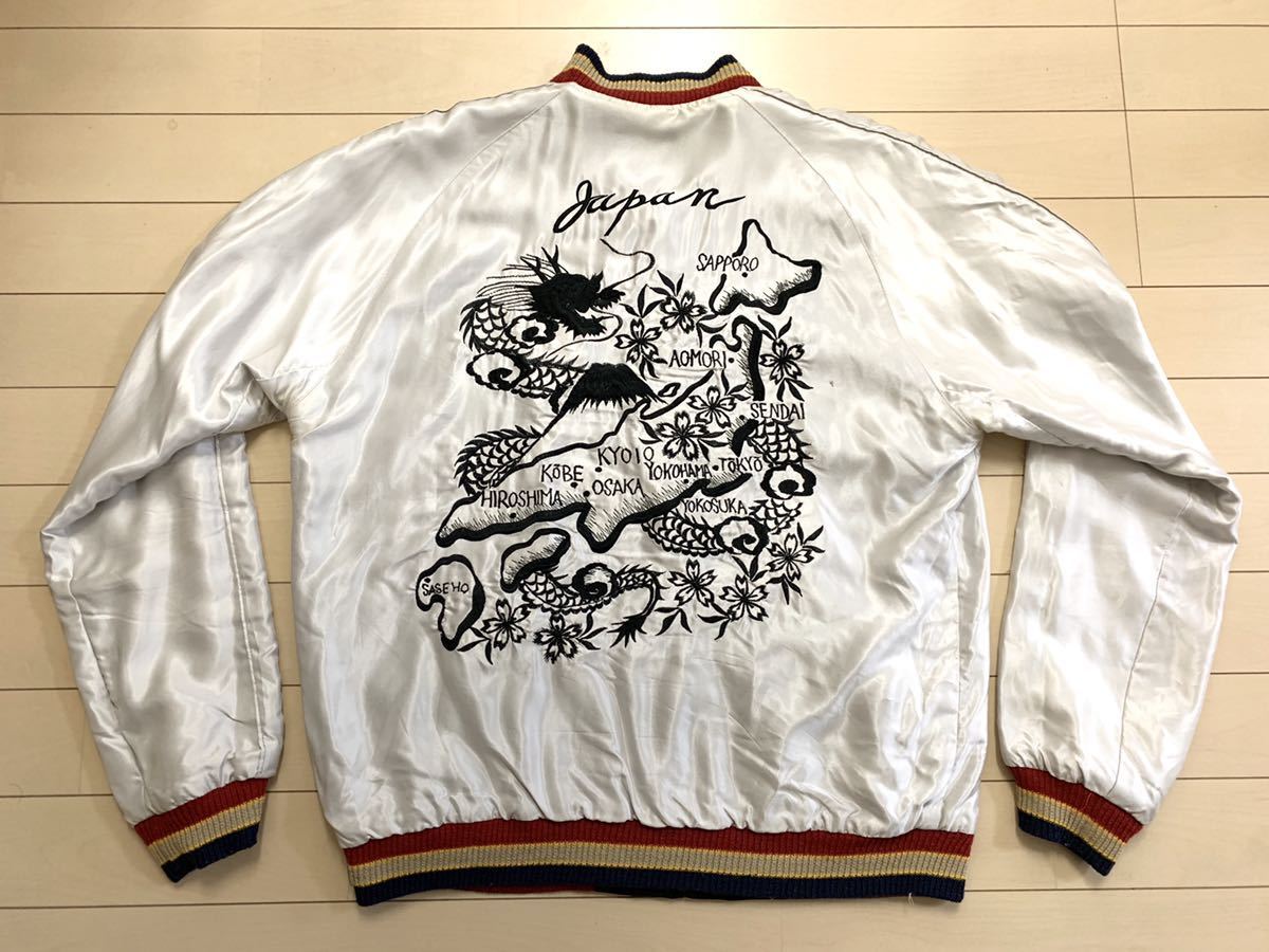 テーラー東洋 リバーシブル スカジャン 黒 鷹 白 日本地図 刺繍 テーラー東洋 リバーシブル スカジャン 黒 鷹 白 日本地図 刺繍