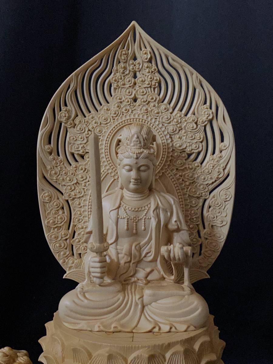 総檜材 精密細工 極上品 一刀彫 仏教美術 大型高50cm 千手観音座像 総檜材 精密細工 極上品 一刀彫 仏教美術 大型高50cm 千手観音座像 総