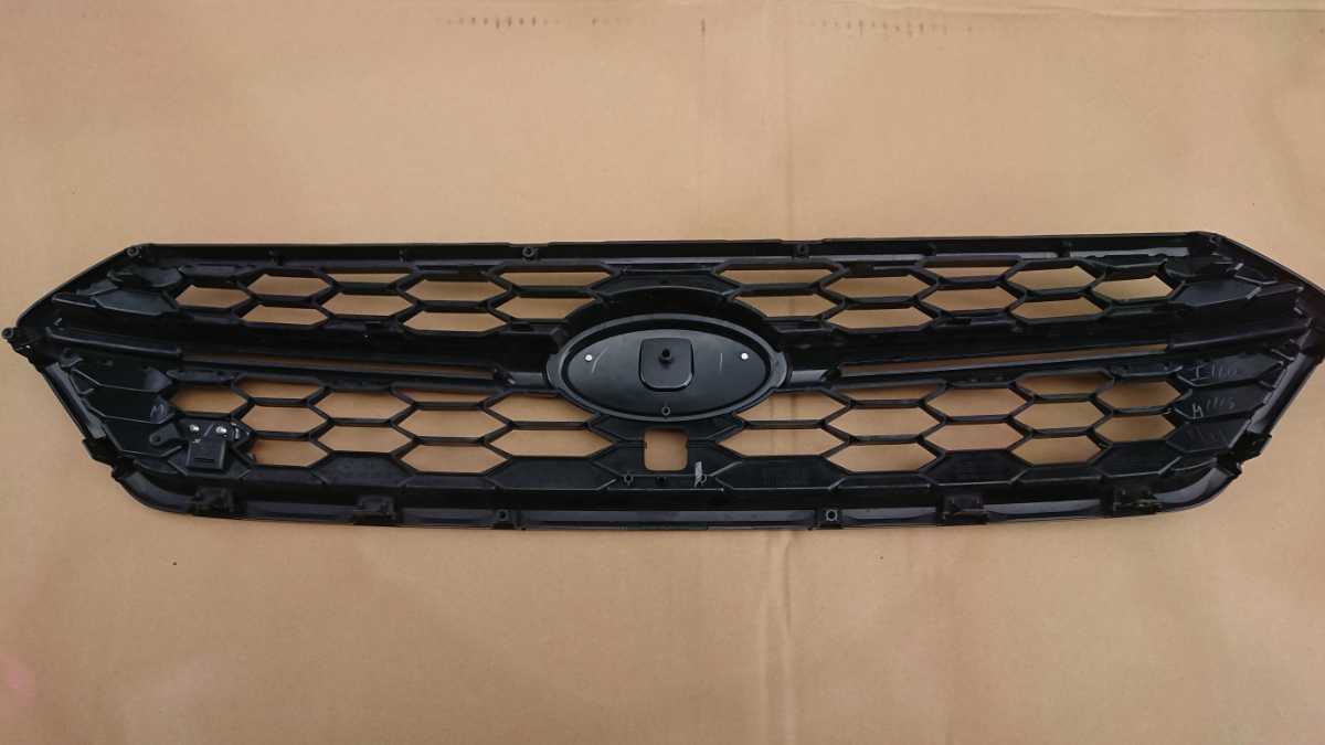 VAB後期純正グリル VAG流用や加工に