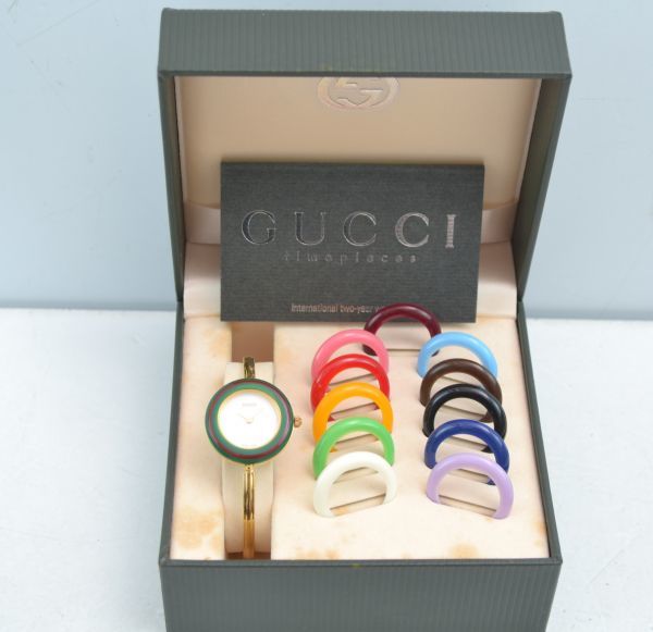  K000Z53R//腕時計 GUCCI チェンジベゼル 11/12.2 クォーツ レディース ケース付き(女性用)｜売買されたオークション情報、yahooの商品情報をアーカイブ公開 - オークファン 女性用