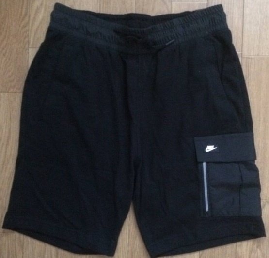 新品未試着 Mサイズ ナイキ ハーフパンツ ジッパー サイドポケット ショーツ 短パン 黒 ブラック NIKE PANTS BV3117-010【即決 即発送】