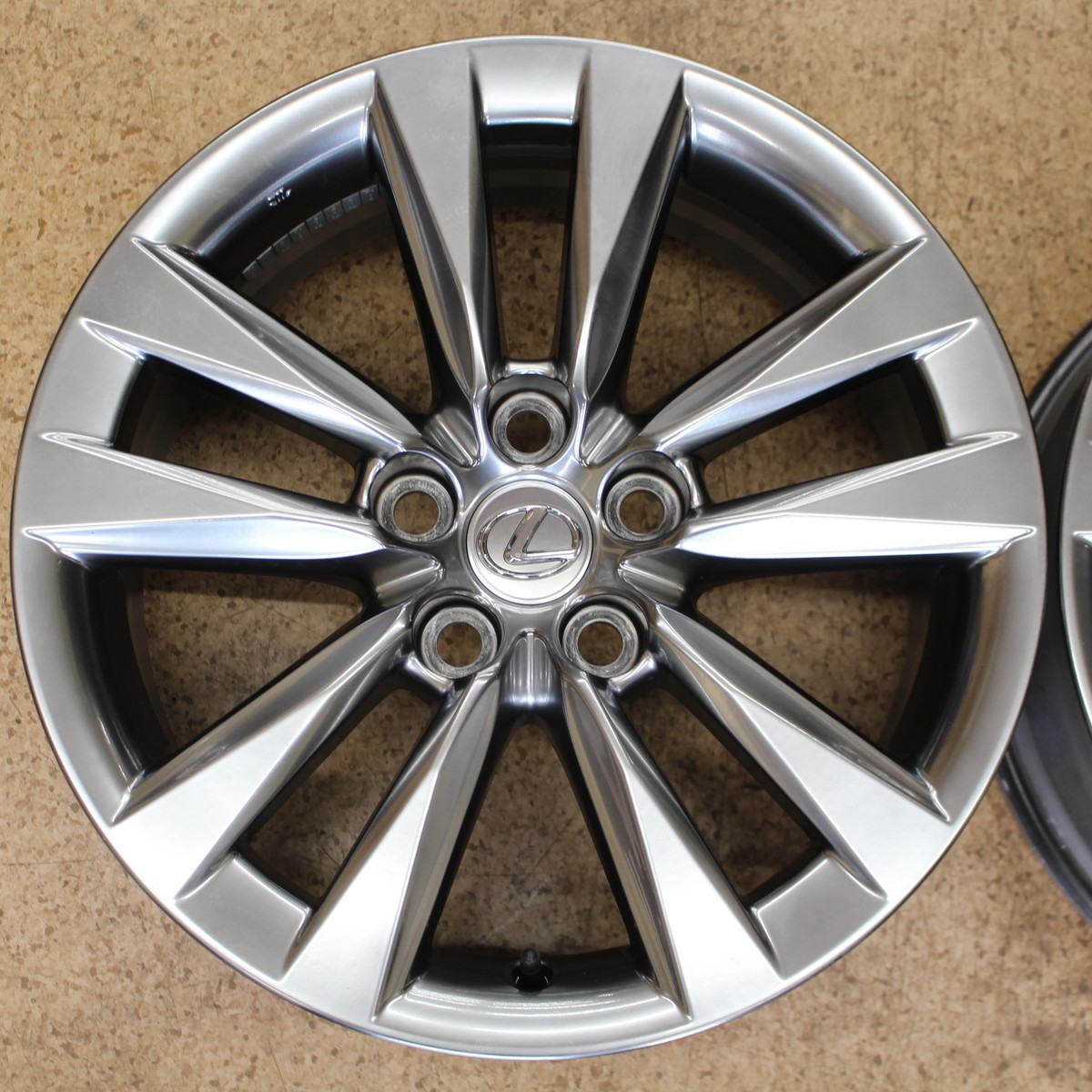 LEXUS LS 純正 18in 7.5J PCD120 OFF+32 4本 [0017] 自動車