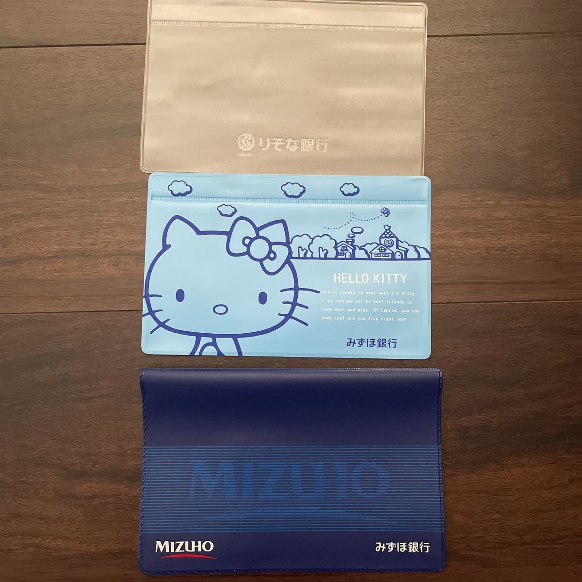 通帳ケース3点 ハローキティ みずほ銀行 りそな銀行透明ケース ハローキティ 売買されたオークション情報 Yahooの商品情報をアーカイブ公開 オークファン Aucfan Com 通帳ケース3点 ハローキティ みずほ銀行 りそな銀行透明ケース ハローキティ 売買されたオークション情報 Yahooの商品情報をアーカイブ公開 オークファン Aucfan Com