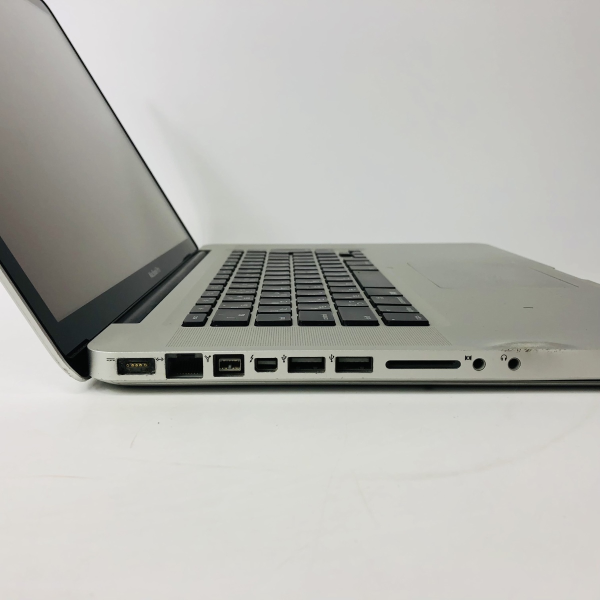 ジャンク MacBook Pro 15インチ（Late 2011） Core i7 2.2GHz/4GB