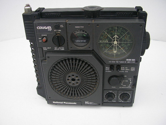 ☆ナショナル クーガー7 RF-877 3バンドラジオ ジャンク RF-877