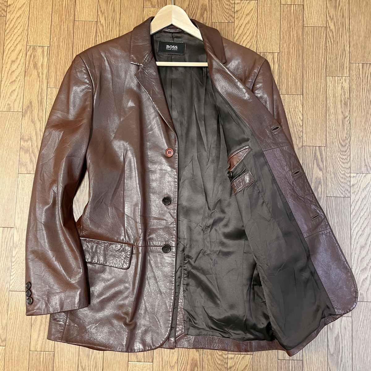 大得価 HUGO BOSS 上質な着心地 シープスキン 羊革 レザーテーラードジャケット ブラウン 40 XL XXL ヒューゴボス(XLサイズ以上)｜売買されたオークション情報、yahooの商品情報をアーカイブ公開 - オーク XLサイズ以上
