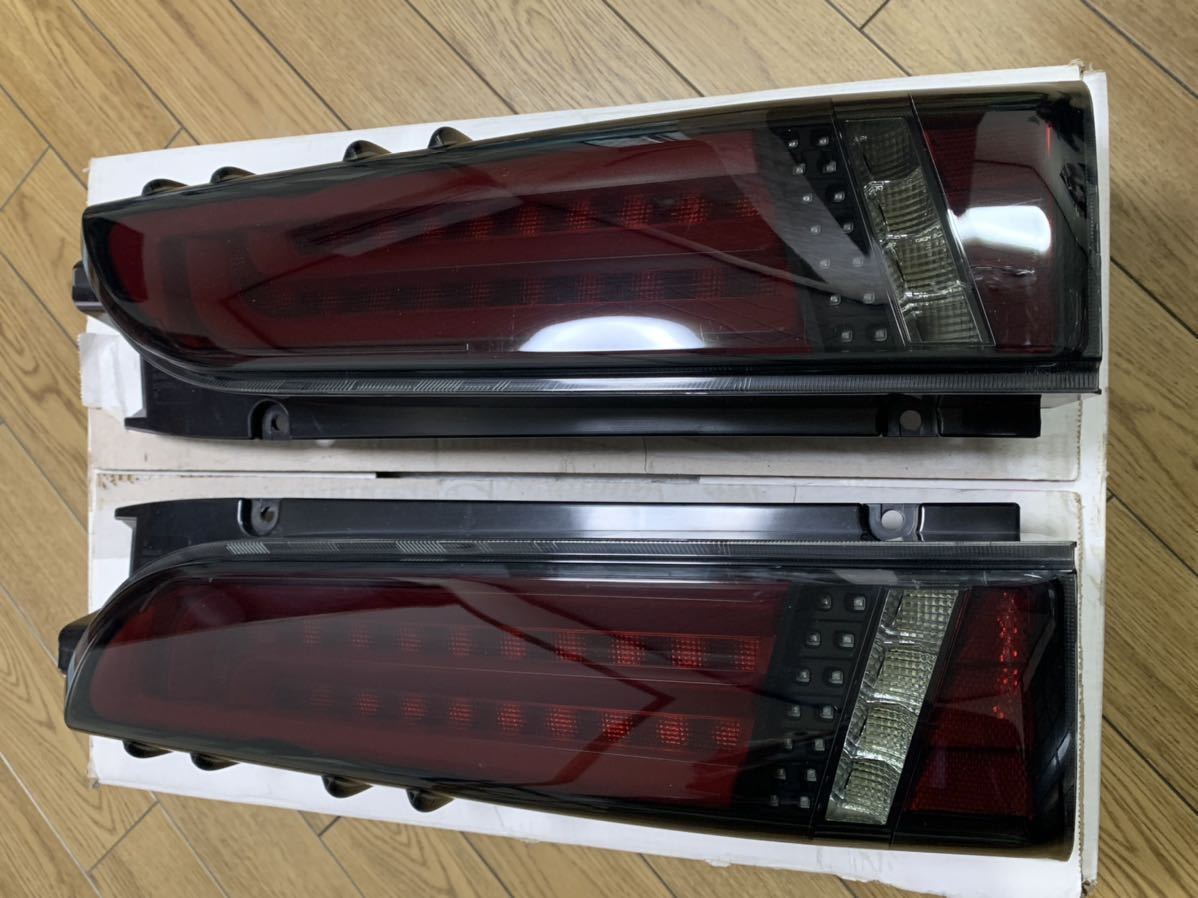 エムテクノ バレンティ コラボ シーケンシャルウィンカー スモーク