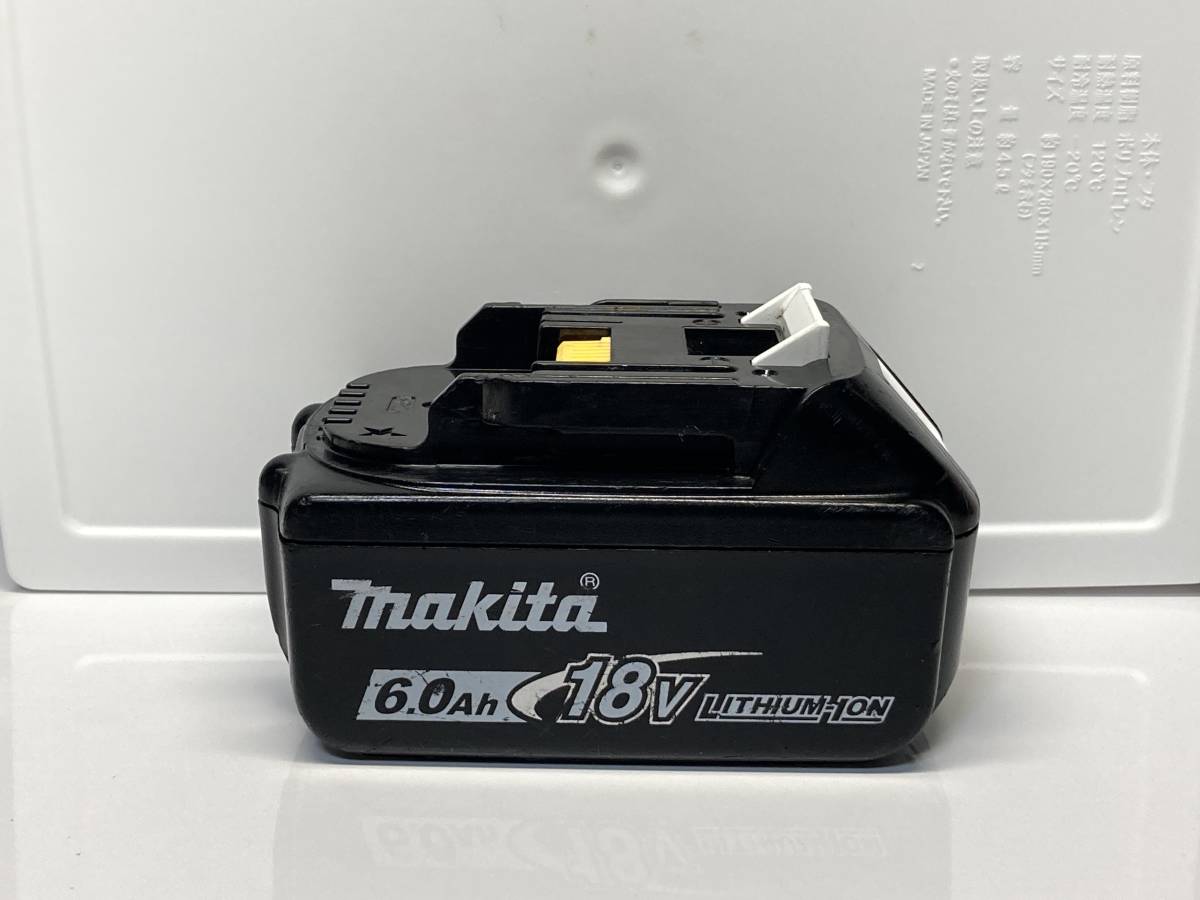 送料0純正！マキタ バッテリー 18v 6.0AhBL1860B残量表示あり　税無　 Makita 　&frasl;2451
