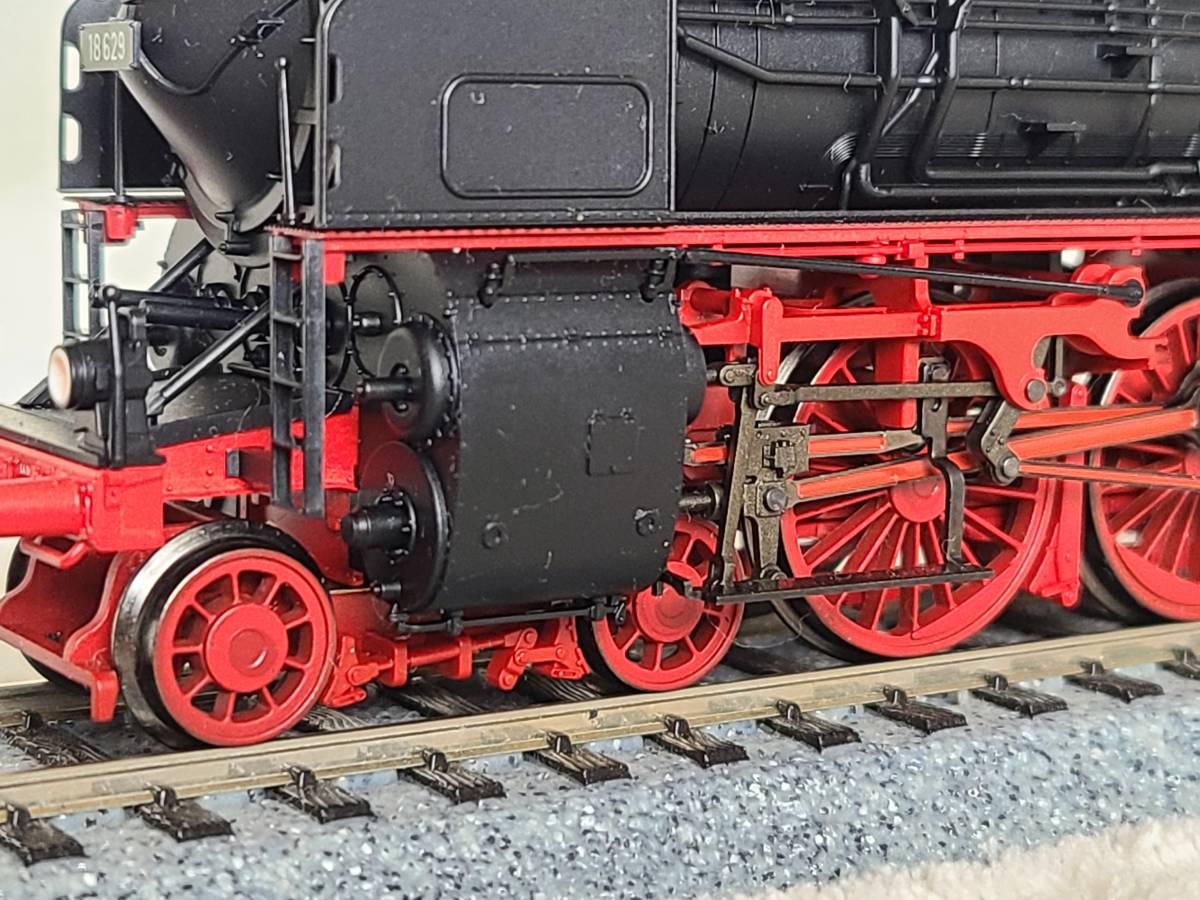 Fleischmann DB BR - of the Class Locomotive DCC Gauge HO Regio