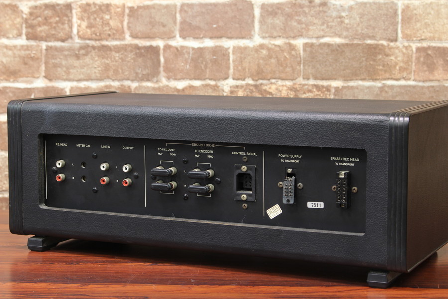 TEAC A-6700DX / ティアック オープンリールデッキ / 2トラック38