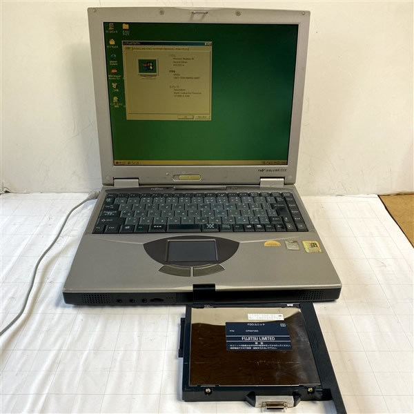 富士通 FMV-BIBLO NR/33X Win98SEノートパソコン 98系