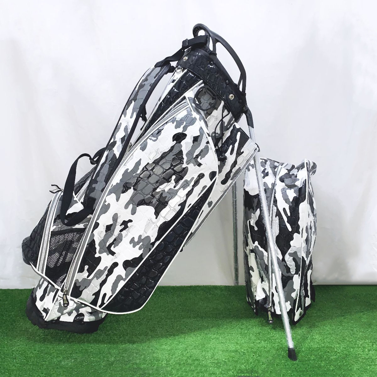 OUUL 迷彩柄 ゴルフバッグ 【公式通販】