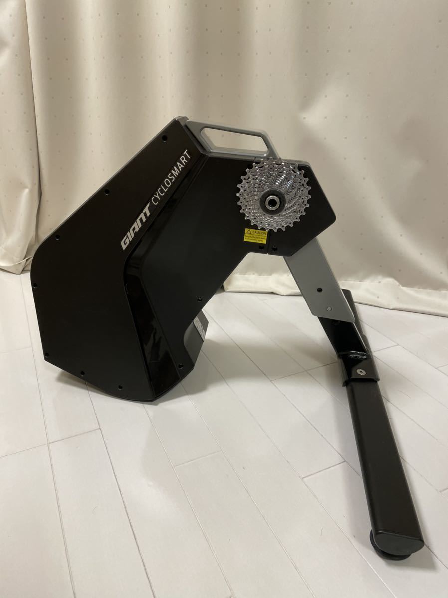 スマートローラー台 GIANT CYCLOSMART GIANTスマートトレーナー