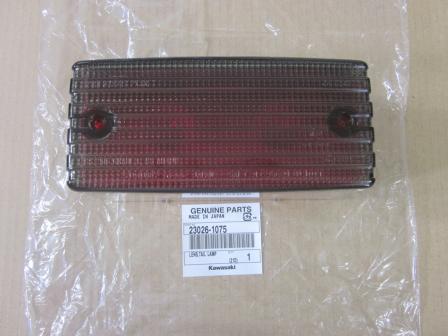 新品 カワサキ純正 テールレンズ Z400GP GPZ750F Z750GP Z1000R Z1100R KAWASAKI テールライトレンズ スト