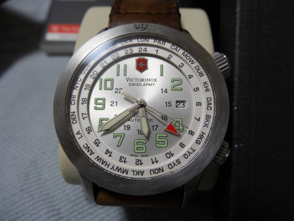 自動巻き GMTムーブメント ETA 2893-2搭載 Victorinox Swiss Army  腕時計(本体)｜売買されたオークション情報、yahooの商品情報をアーカイブ公開 - オークファン（aucfan.com）