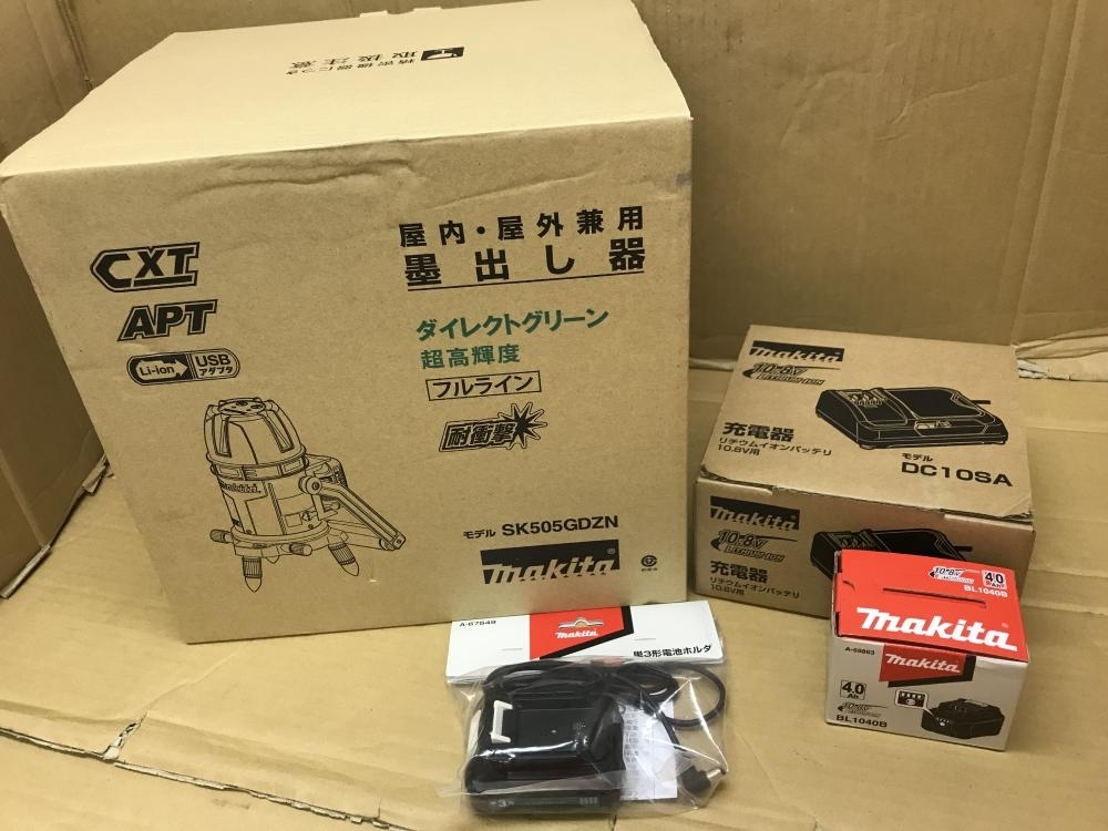 セール，爆買い 004 品 マキタ makita 屋内 屋外兼用墨出し器 バッテリー 充電器 アダプタ付 SK505GDZN(電動工具セット)｜売買されたオークション情報、yahooの商品情報をアーカイブ公開 - オークファン 電動工具セット
