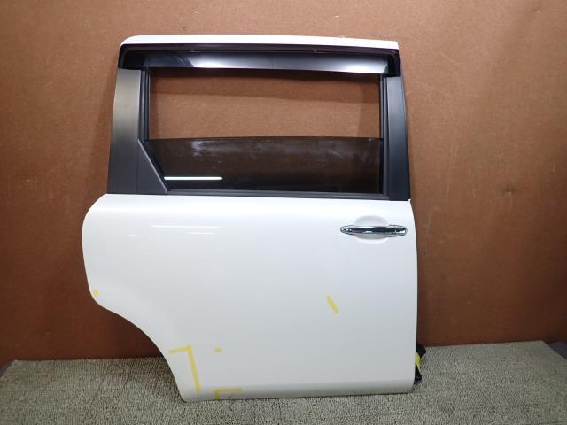 シエンタ CBA-NCP81G 右リアドアASSY 67003-52182
