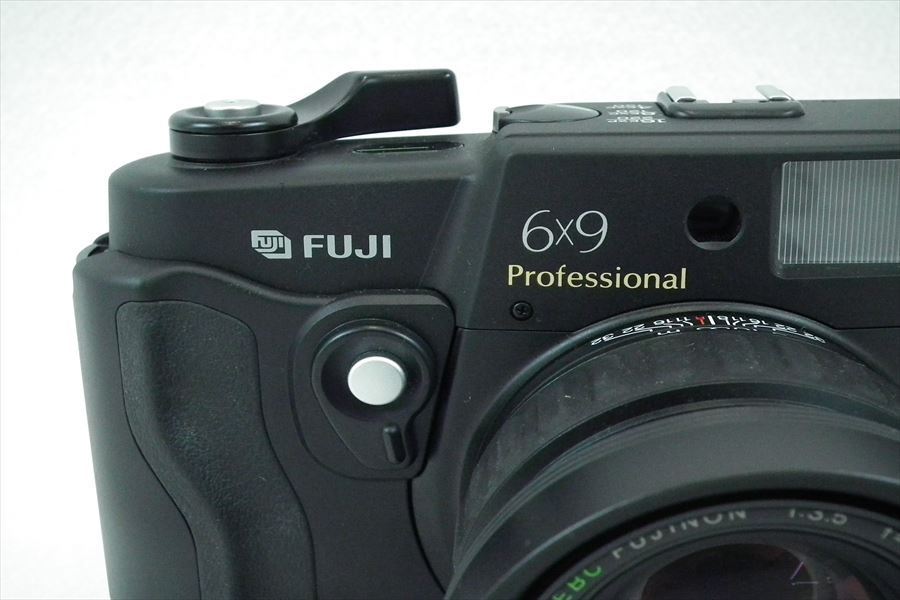 ☆FUJIFILM 富士フィルム GW690iii 中判カメラ f3.5 90mm シャッター