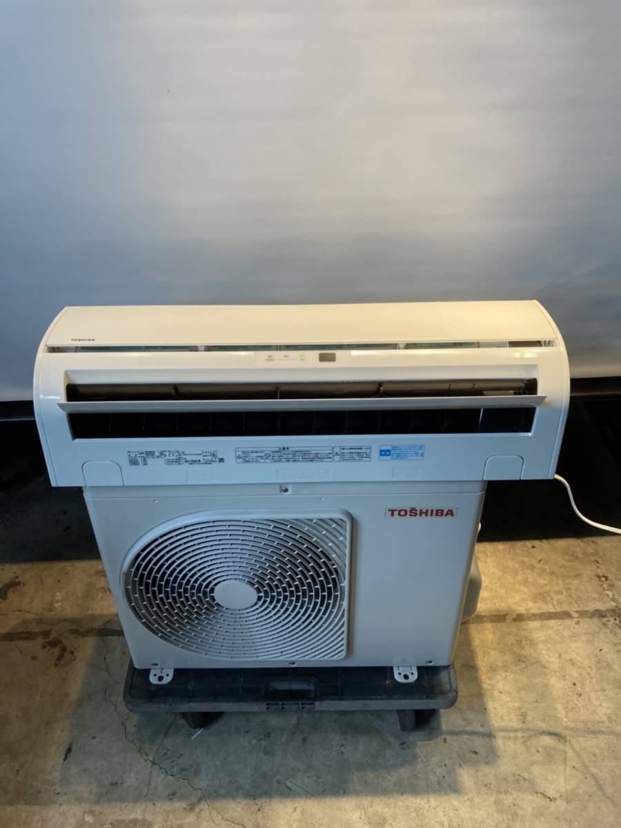 TOSHIBA/東芝 ルームエアコン 2.2kw 内機 RAS-2256V W / 外機 RAS 