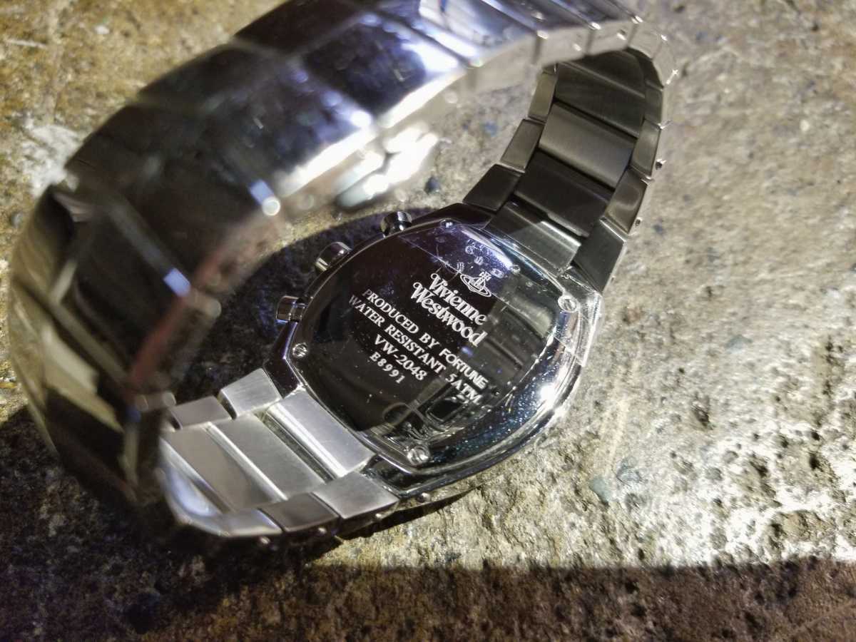 Vivienne Westwood vw-2048 アーマーウォッチ ジャンク 希少】 Vivienne Westwood アーマーウォッチ VW-2048 安い